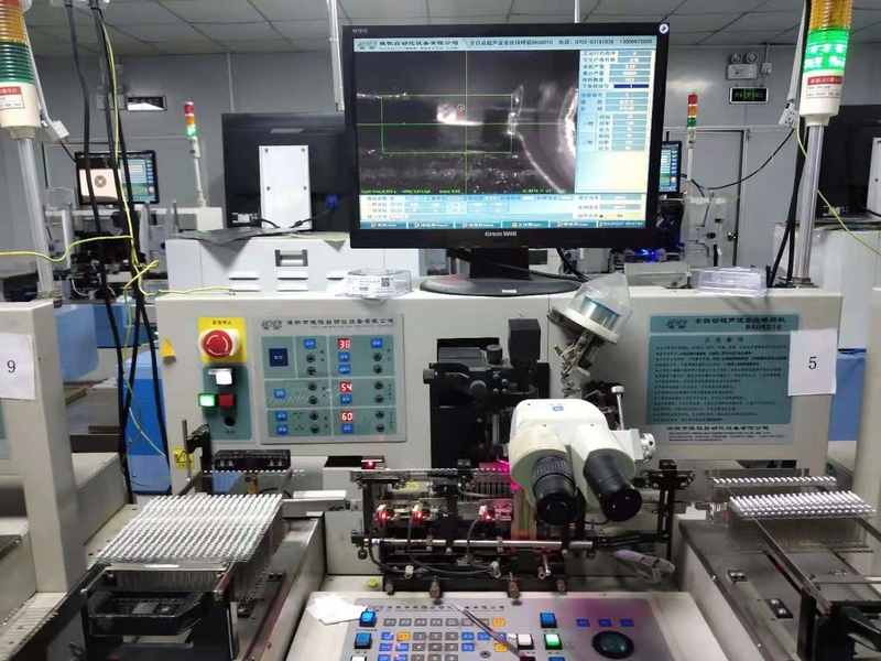 Demo Photoelectric Technology (Wuxi) Co., Ltd. linha de produção do fabricante